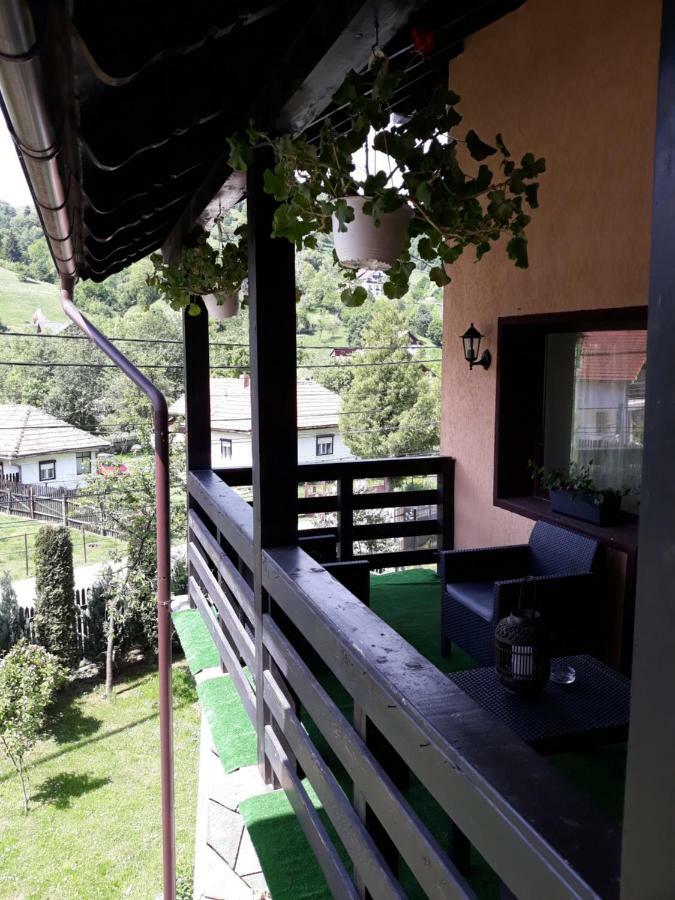 Apartament Laura Bran  Eksteriør bilde